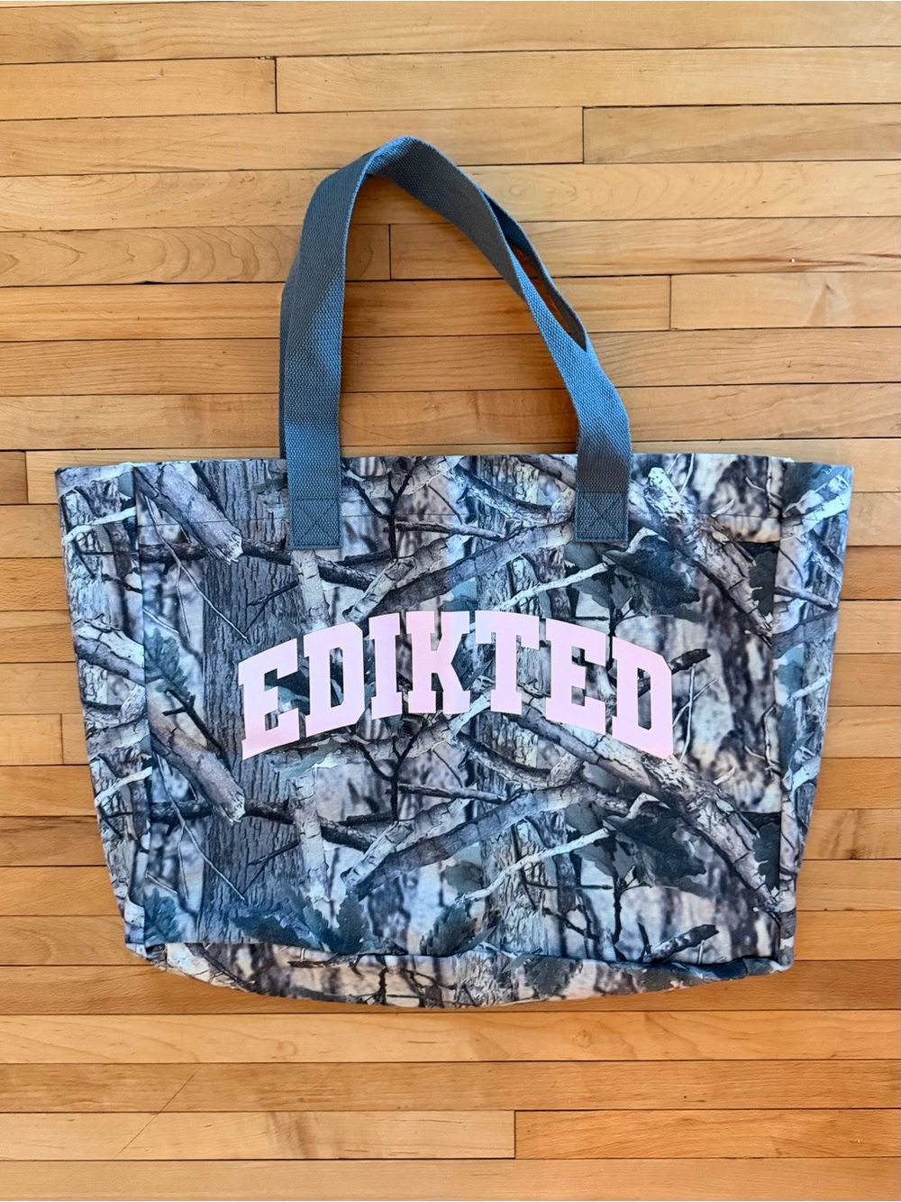 NWOT EDIKTED Pink Lettering Large Camo Tote Bag